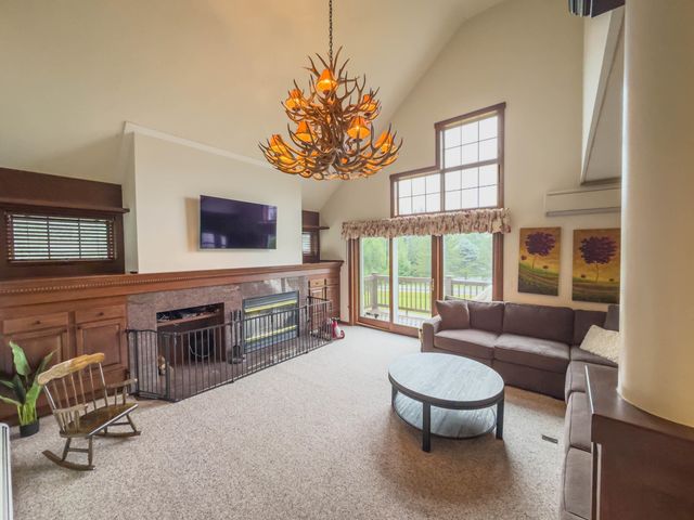 9A Windham Way, Dover, VT 05356