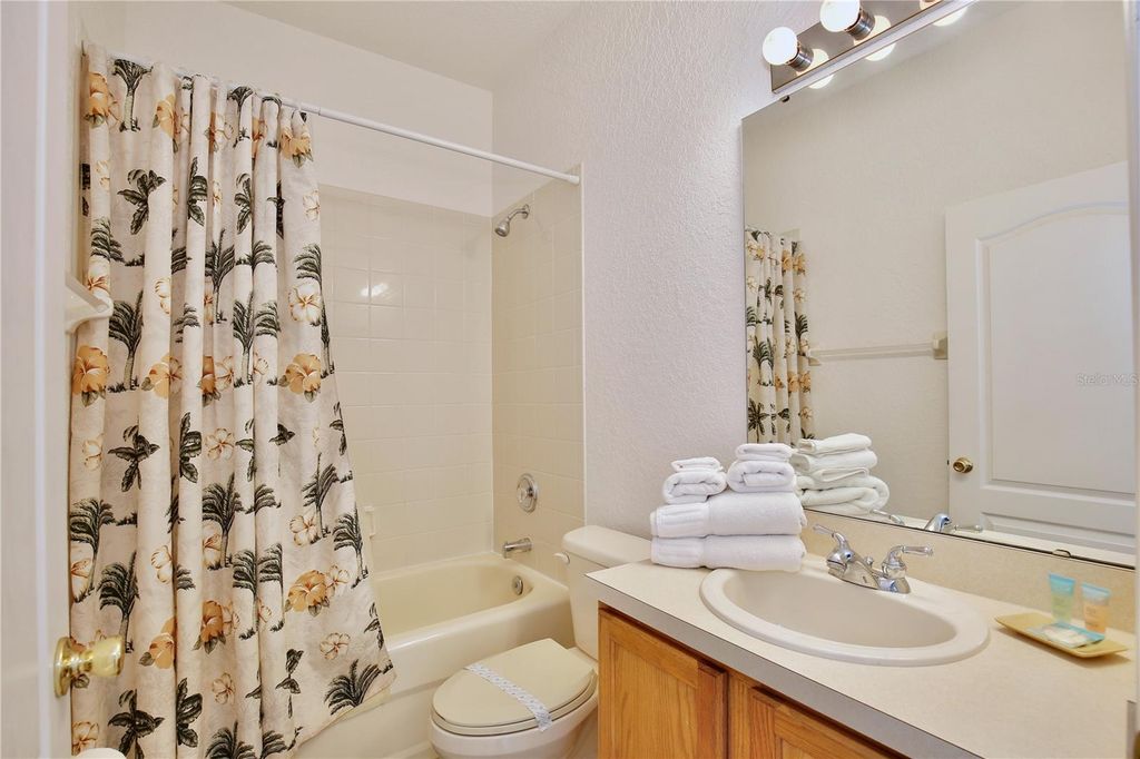 Image 18 of property listing at 835 BIRKDALE STREET, Davenport, FL 33897