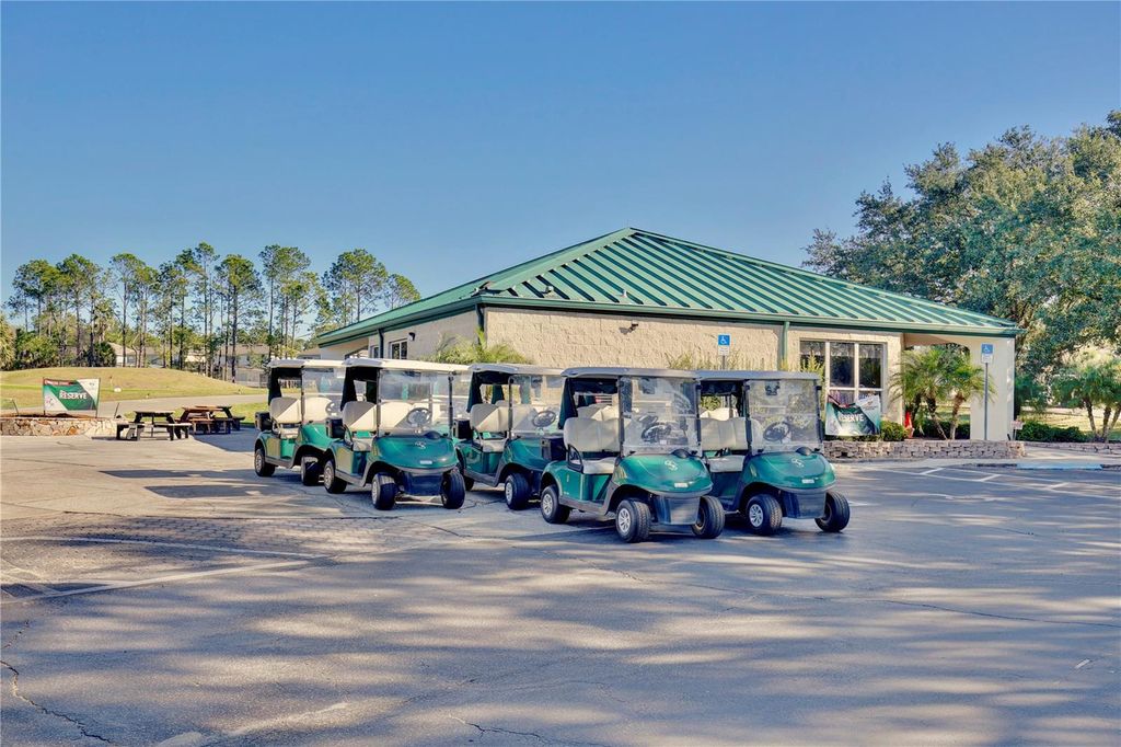 Image 39 of property listing at 835 BIRKDALE STREET, Davenport, FL 33897