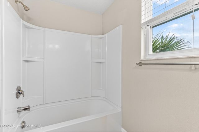 4858 Borealis Court N, Melbourne, FL 32940