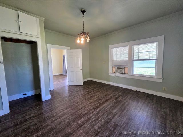 602 N Collins Avenue, Okmulgee, OK 74447