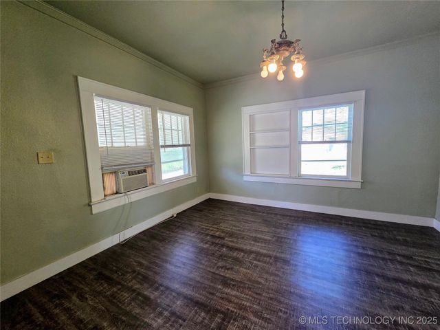 602 N Collins Avenue, Okmulgee, OK 74447