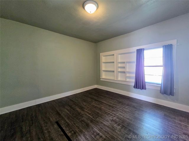 602 N Collins Avenue, Okmulgee, OK 74447