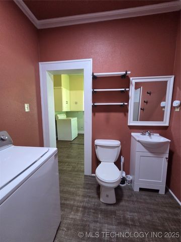 602 N Collins Avenue, Okmulgee, OK 74447