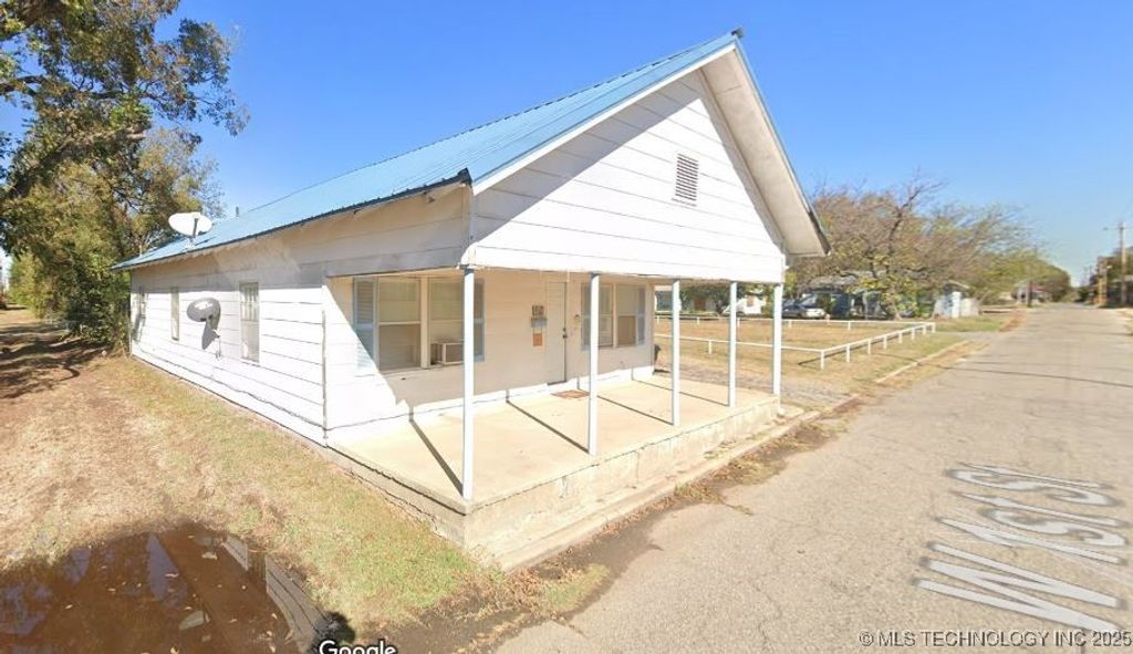 602 N Collins Avenue, Okmulgee, OK 74447