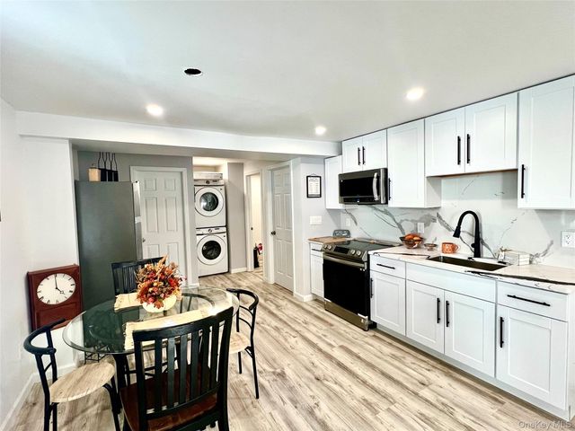 126 W Main Street, Middletown, NY 10940