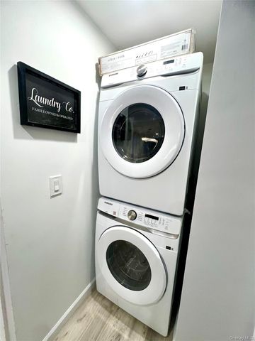 126 W Main Street, Middletown, NY 10940