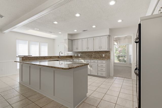 4009 Bowden Hill Lane E, Colleyville, TX 76034