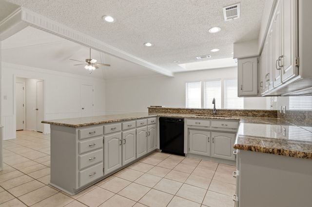 4009 Bowden Hill Lane E, Colleyville, TX 76034