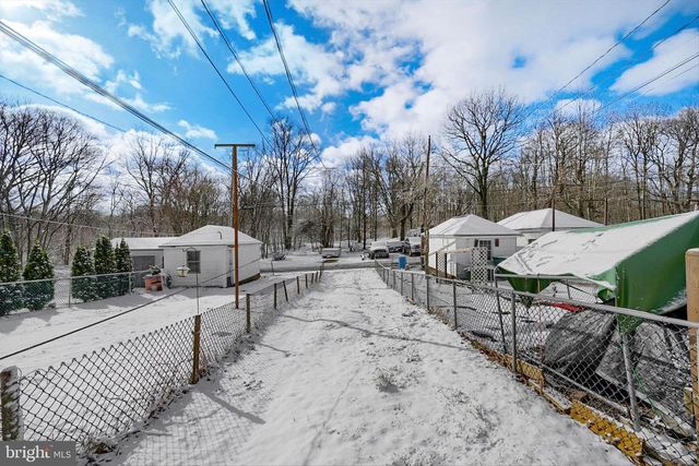 1113 POPLAR ST, Kulpmont, PA 17834