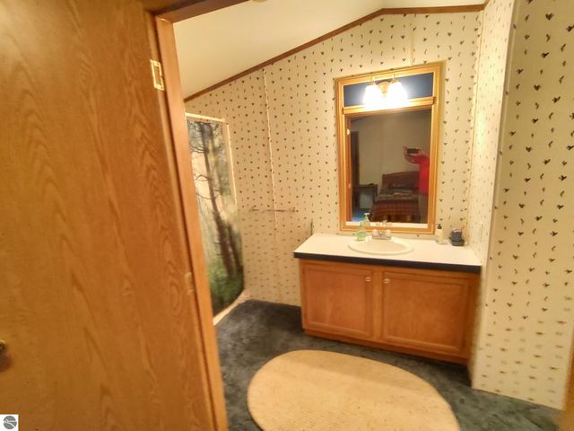 2120 Andys Lane, Beaverton, MI 48612