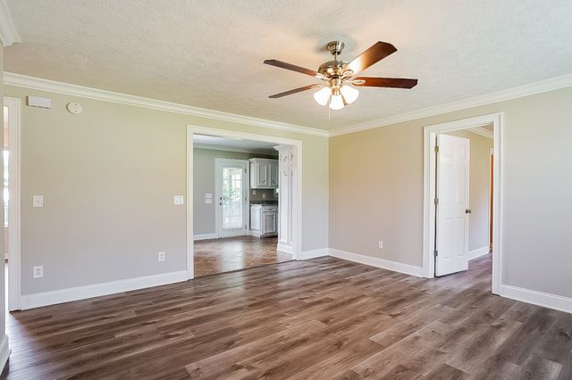 209 Rapid Waters Ct, Christiana, TN 37037