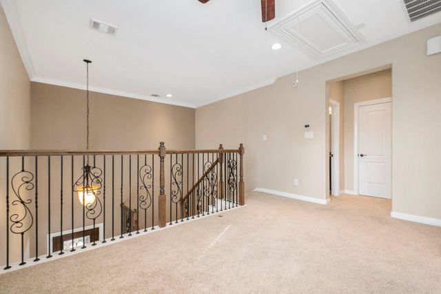 42 Sundown Ridge Place, The Woodlands, TX 77375