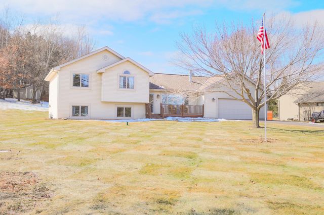 N8185 945th Street, River Falls, WI 54022