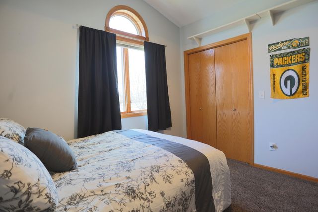 N8185 945th Street, River Falls, WI 54022