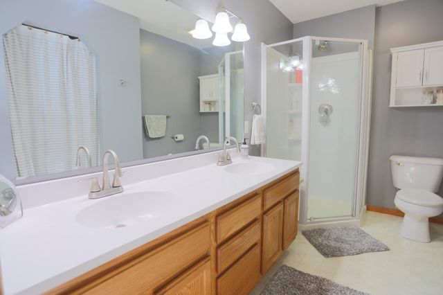 N8185 945th Street, River Falls, WI 54022