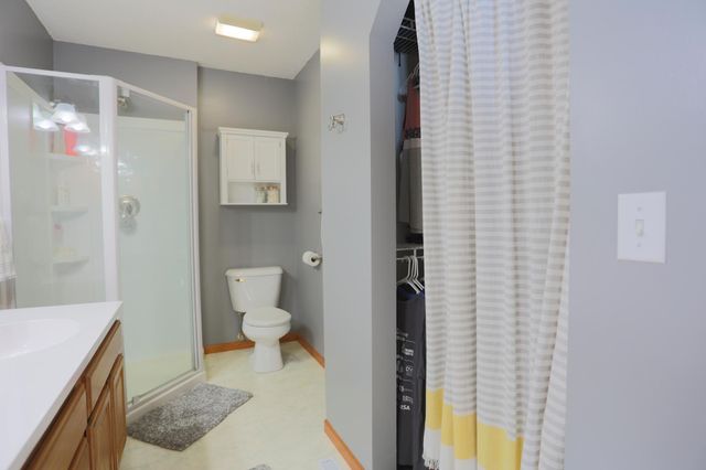 N8185 945th Street, River Falls, WI 54022