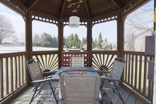 N8185 945th Street, River Falls, WI 54022