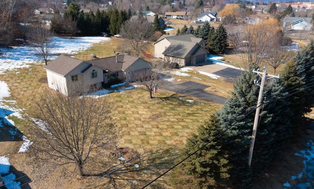 N8185 945th Street, River Falls, WI 54022