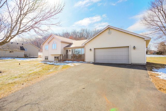 N8185 945th Street, River Falls, WI 54022