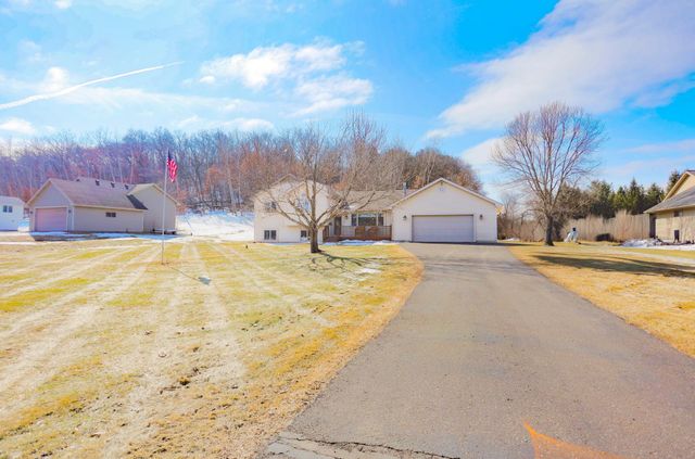 N8185 945th Street, River Falls, WI 54022