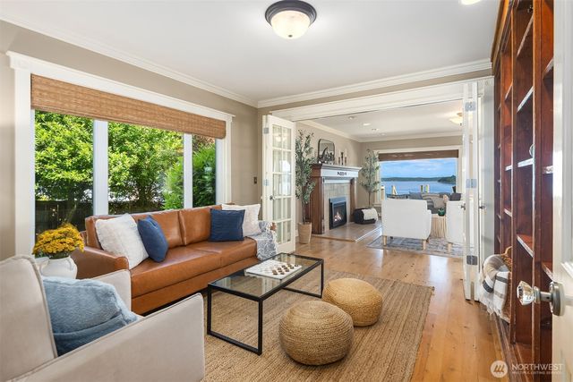 20446 Chautauqua Beach Road SW, Vashon, WA 98070