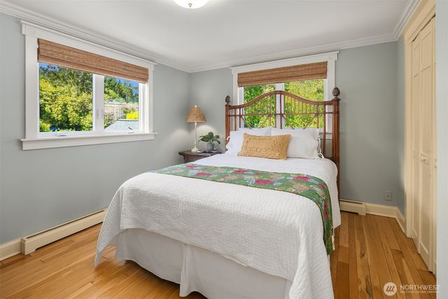 20446 Chautauqua Beach Road SW, Vashon, WA 98070