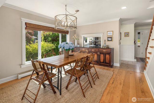 20446 Chautauqua Beach Road SW, Vashon, WA 98070
