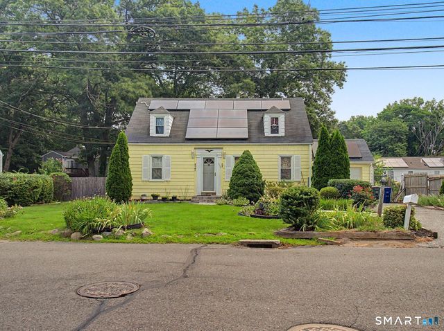 142 Travis Drive, Bridgeport, CT 06606