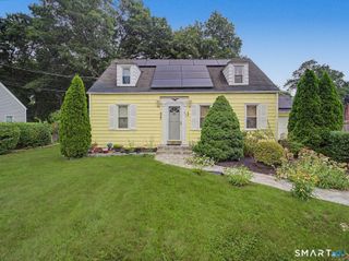 142 Travis Drive, Bridgeport, CT 06606