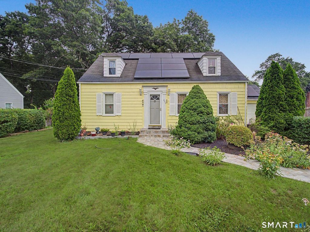 142 Travis Drive, Bridgeport, CT 06606