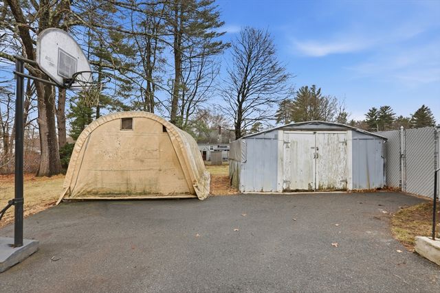 94 Nancy Ave, Dracut, MA 01826