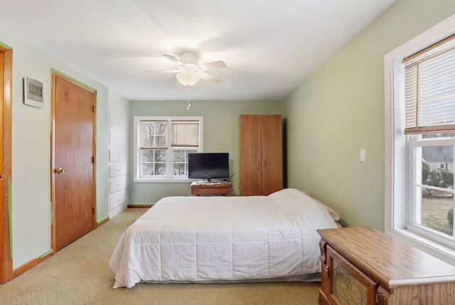 94 Nancy Ave, Dracut, MA 01826