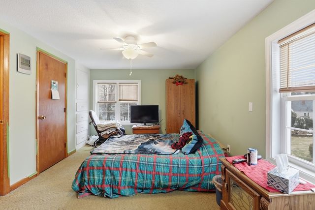 94 Nancy Ave, Dracut, MA 01826