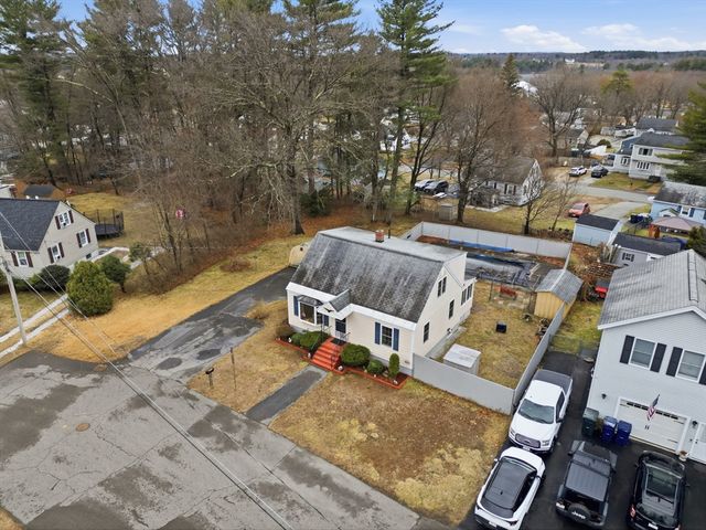 94 Nancy Ave, Dracut, MA 01826