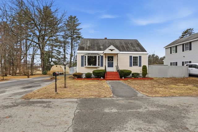 94 Nancy Ave, Dracut, MA 01826