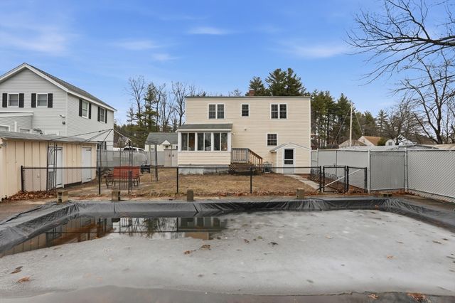 94 Nancy Ave, Dracut, MA 01826