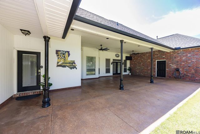 4132 Berthelot St, Addis, LA 70710
