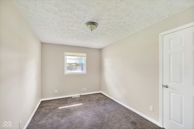 725 Howard Road, Greenwood, IN 46142