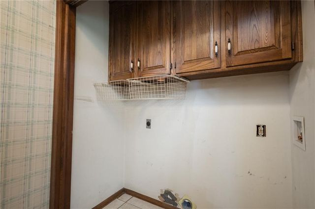 601 E 107th Terrace, Kansas City, MO 64114