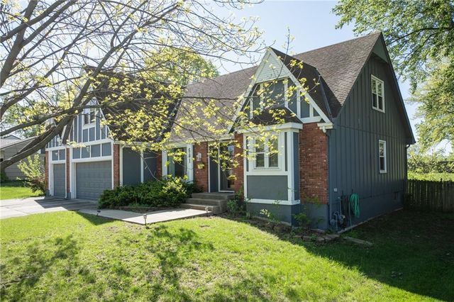 601 E 107th Terrace, Kansas City, MO 64114