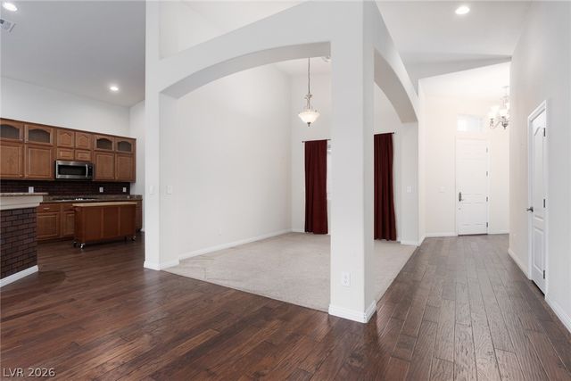 1995 Dakota Lodge Avenue, Las Vegas, NV 89123