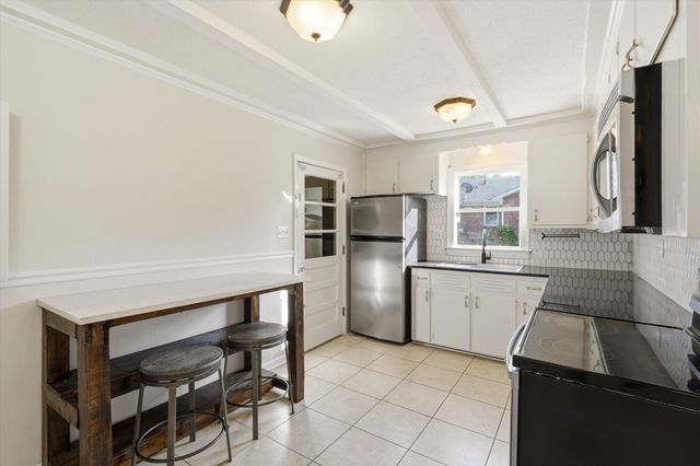 4239 Paramount Drive, North Charleston, SC 29405