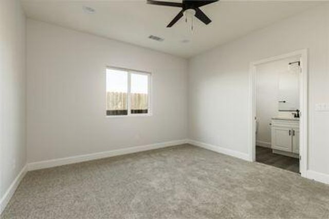 3351 N Bautista Avenue, Hanford, CA 93230