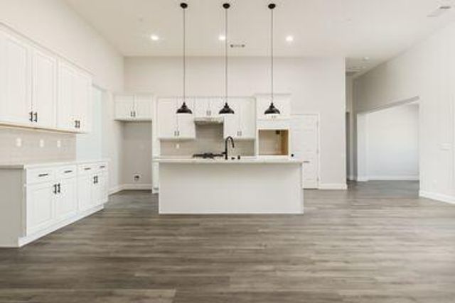 3351 N Bautista Avenue, Hanford, CA 93230