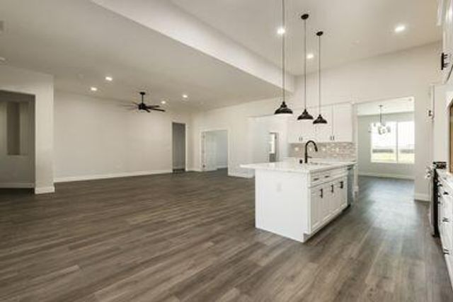 3351 N Bautista Avenue, Hanford, CA 93230