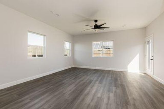 3351 N Bautista Avenue, Hanford, CA 93230