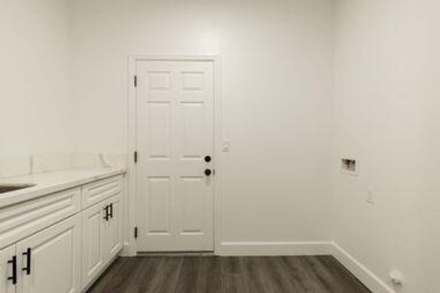 3351 N Bautista Avenue, Hanford, CA 93230