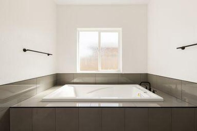 3351 N Bautista Avenue, Hanford, CA 93230