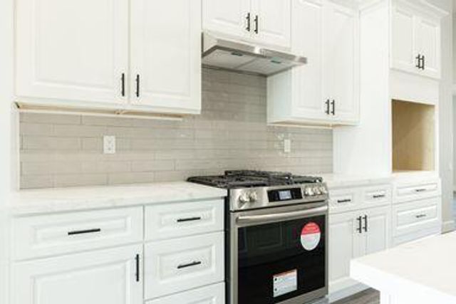 3351 N Bautista Avenue, Hanford, CA 93230